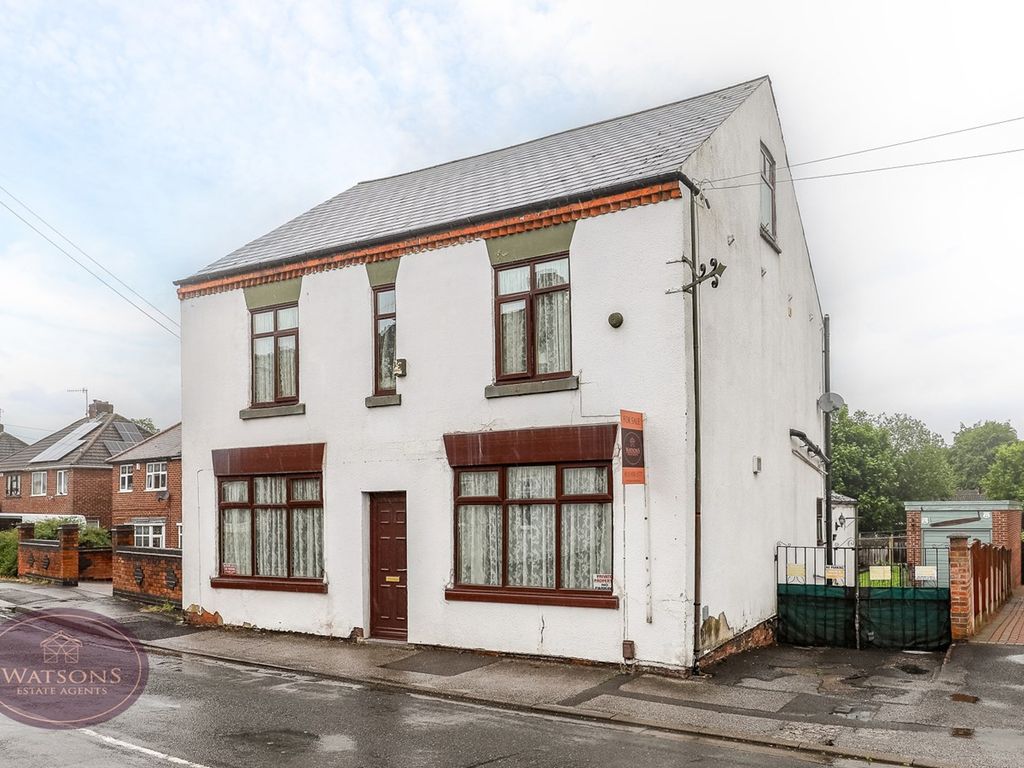 6 bed detached house for sale in Greenhills Road, Eastwood, Nottingham