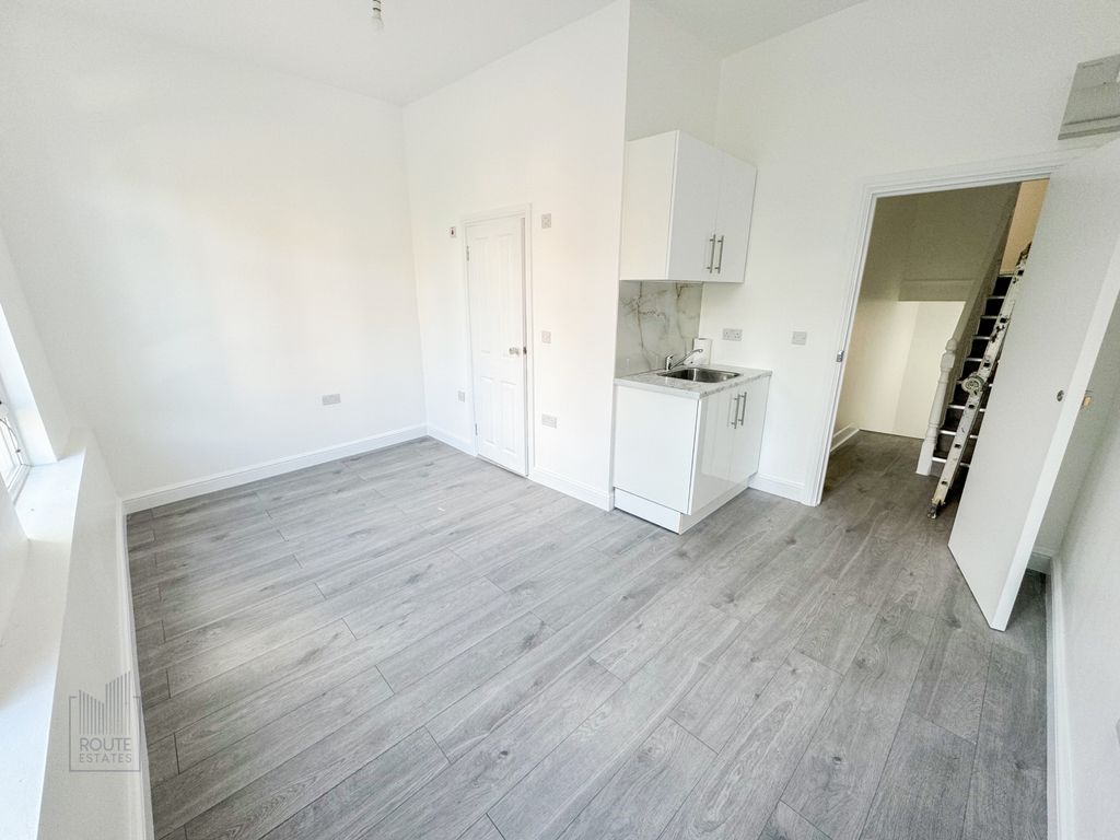 Studio to rent in Pellerin Road, Stoke Newington N16, £1,150 pcm Zoopla
