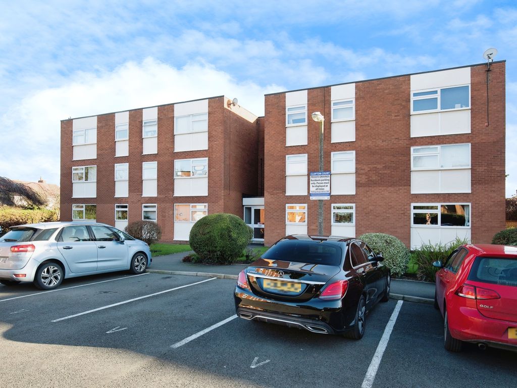 1 bed flat for sale in Clopton Road, StratfordUponAvon, Warwickshire