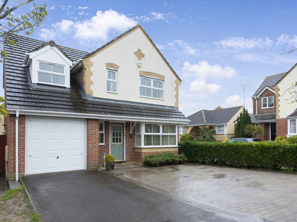 4 bed terraced house for sale in Foxglove Way, Yeovil BA22 Zoopla