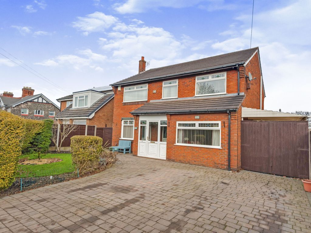 4 bed detached house for sale in Grange Lane, Winsford, Cheshire CW7