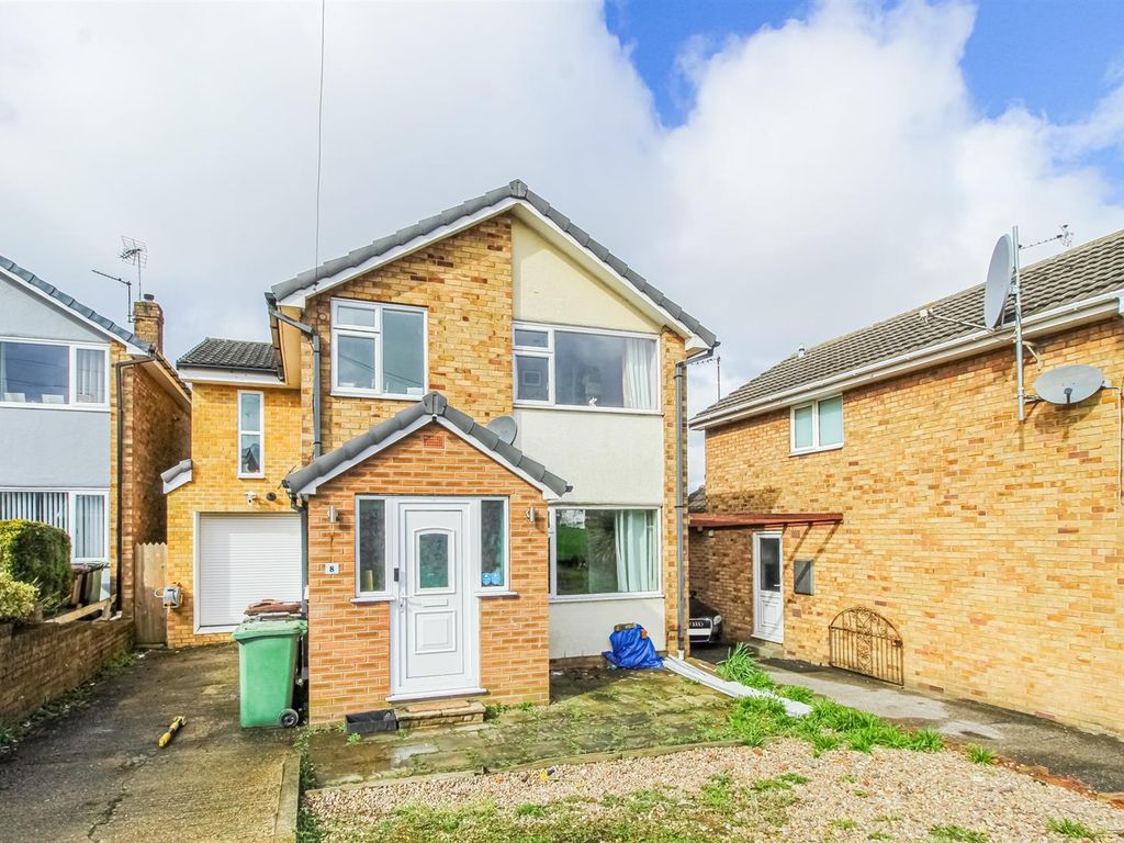 4 bed detached house for sale in Pondfields Rise, Kippax, Leeds LS25