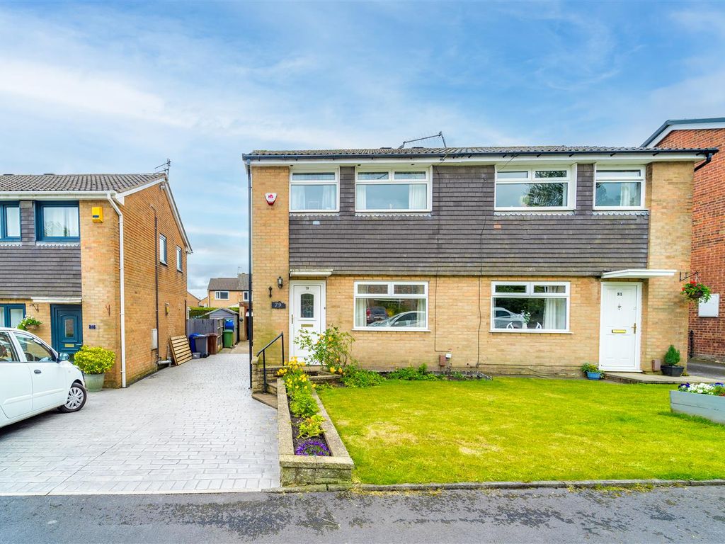 3 bed semidetached house for sale in Petre Crescent, Rishton