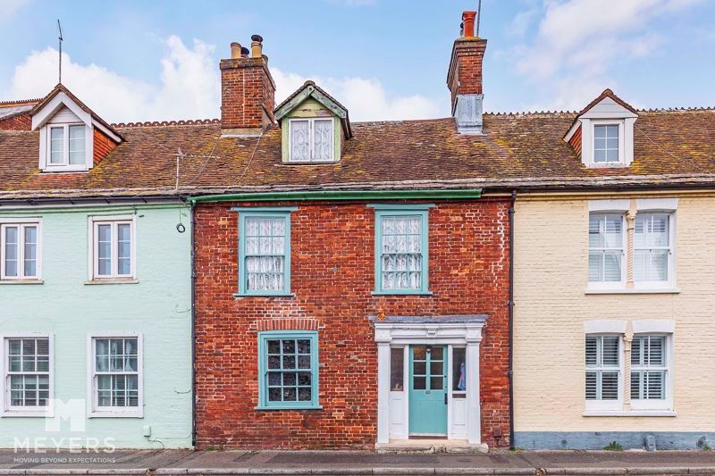 4 bed property for sale in Bridge Street, Christchurch BH23, £900,000