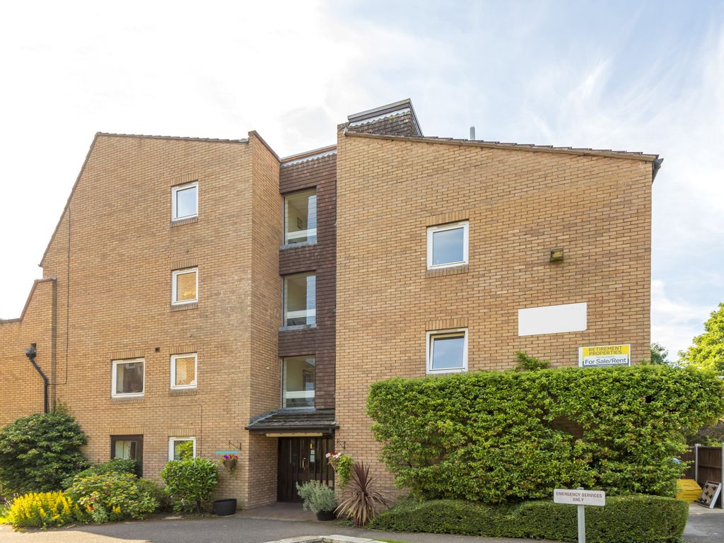 1 bed flat for sale in Mount Hermon Road, Woking GU22, £75,000 Zoopla