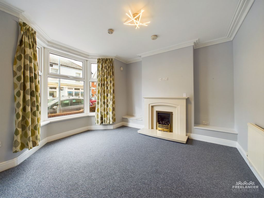 3 bed terraced house for sale in Durham Road, Newport NP19, £190,000