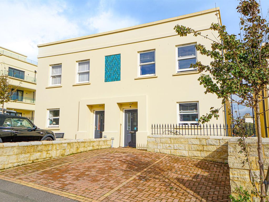 4 bed semidetached house for sale in Archery Road, St. LeonardsOnSea