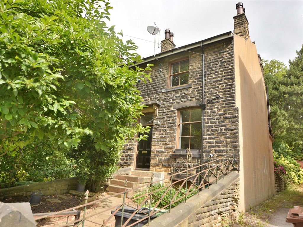 2 bed terraced house for sale in Vinery Road, Burley, Leeds LS4 Zoopla