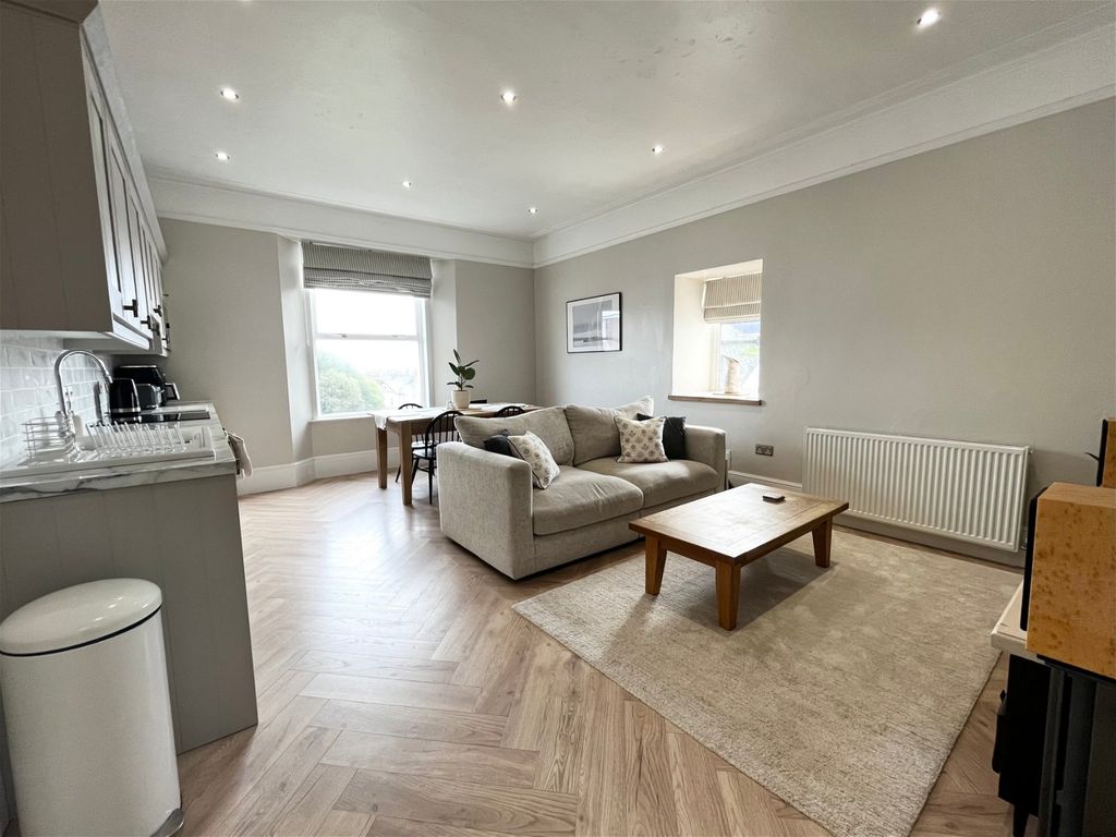 2 bed for sale in Conway Road, Paignton TQ4, £180,000 Zoopla