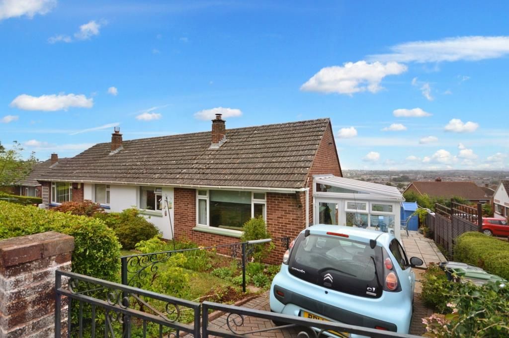 2 bed semidetached bungalow for sale in Croft Chase, Exeter, Devon EX4