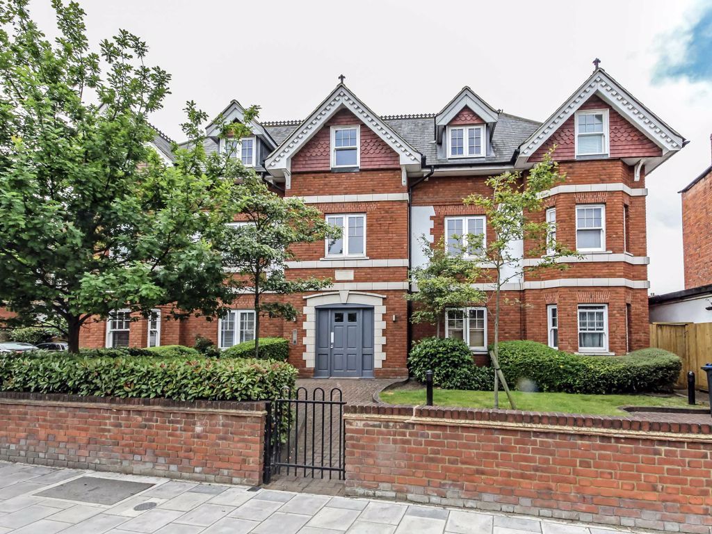 2 bed flat to rent in Ewell Road, Surbiton KT6 Zoopla