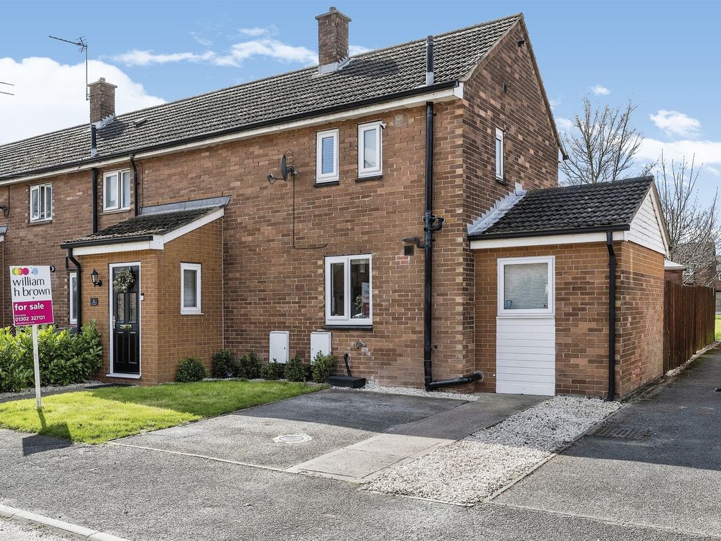 2 bed end terrace house for sale in Hawthorne Road, Auckley, Doncaster
