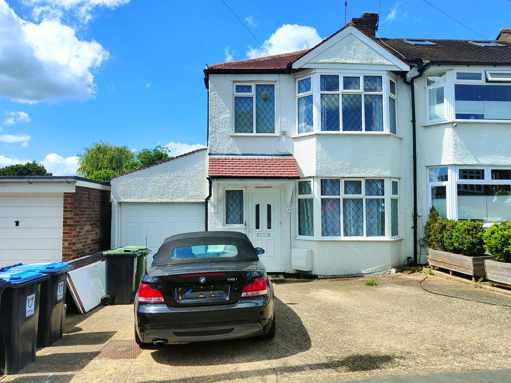 1 bed flat to rent in Oliver Road, Hemel Hempstead HP3, £1,000 pcm Zoopla