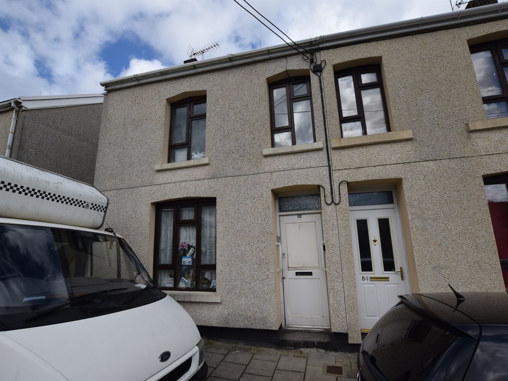 3 bed terraced house for sale in Derlwyn Street, Phillipstown, New