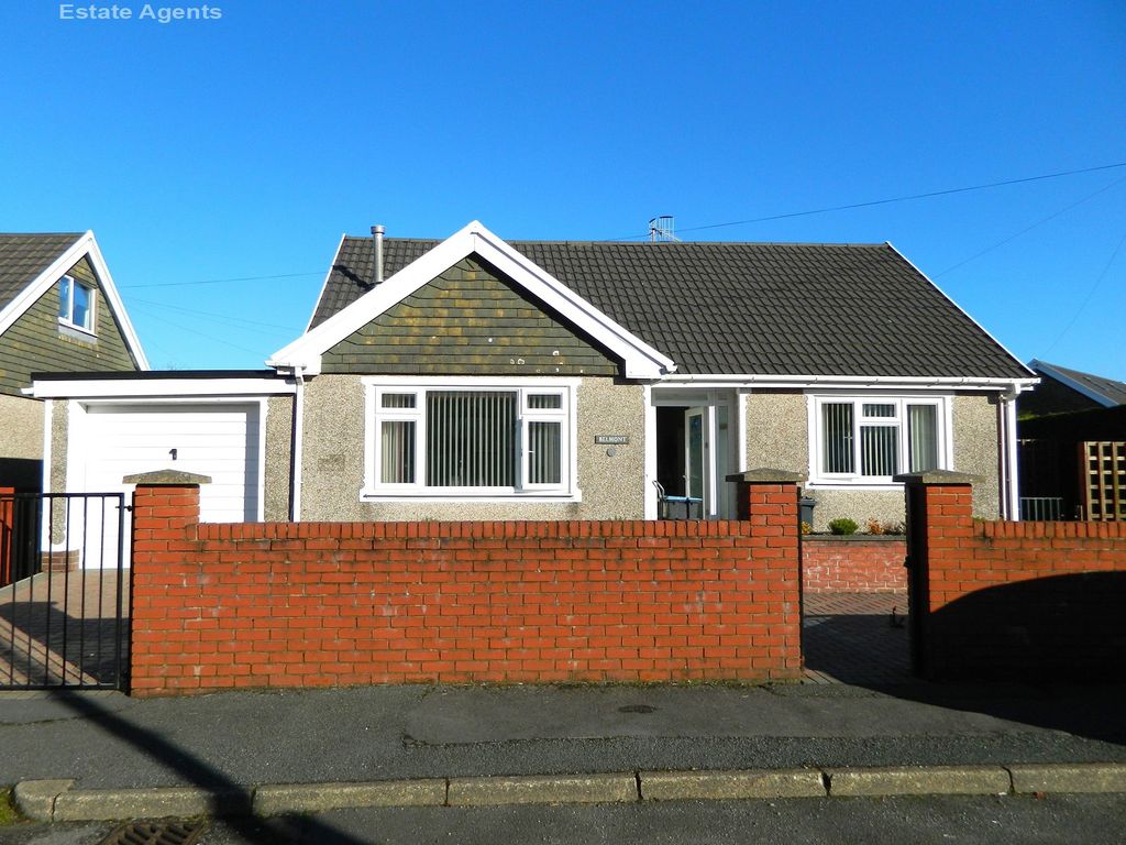 5 bed detached house for sale in Maesglas, Tredegar, Blaenau Gwent