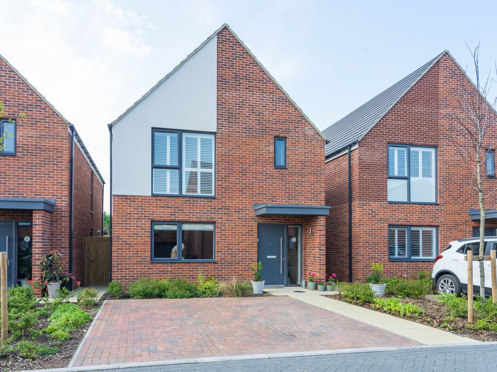3 bed detached house for sale in Armstrong Close, Harwell OX11, £
