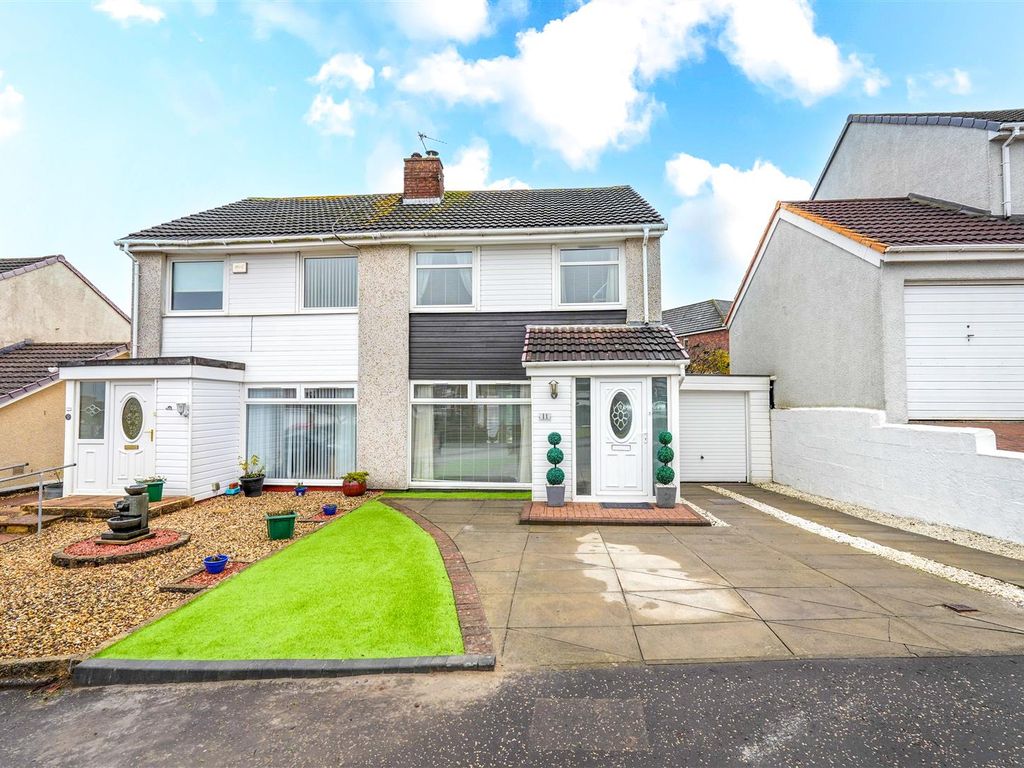 3 bed semidetached house for sale in Glenartney Road, Chryston