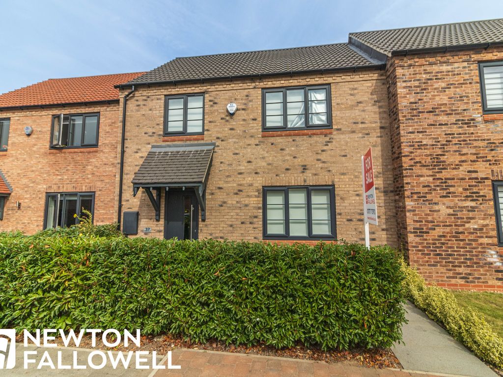 3 bed terraced house for sale in Hawfinch Meadows, Retford DN22, £