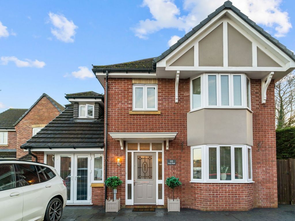 4 bed detached house for sale in Tulip Walk, Rogerstone NP10 Zoopla