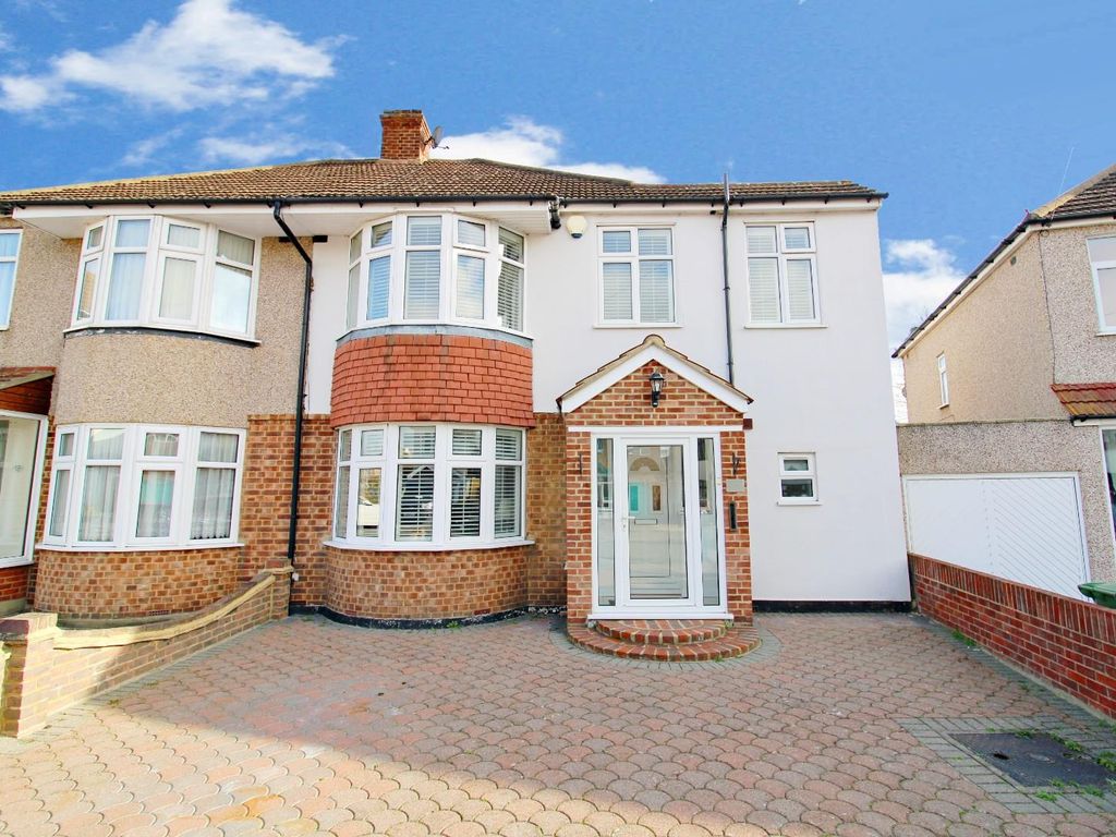 4 bed semidetached house for sale in Cleveland Road, Welling, Kent