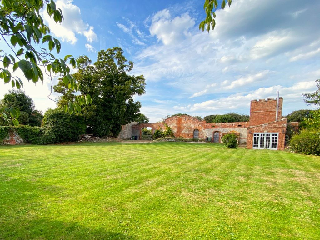 3 bed detached house for sale in The Street, Weybourne, Holt, Norfolk