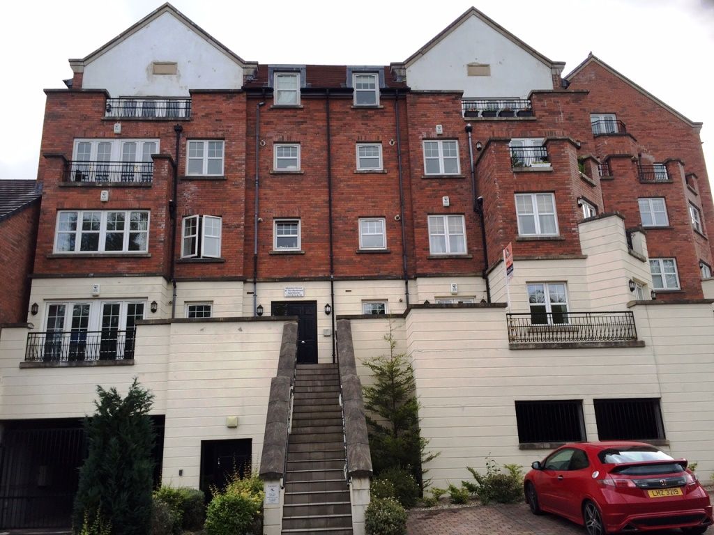 2 bed flat to rent in Wellington Square, Belfast BT7, £950 pcm Zoopla