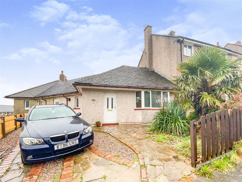 1 bed semidetached bungalow for sale in Buttermere Road, Lancaster LA1