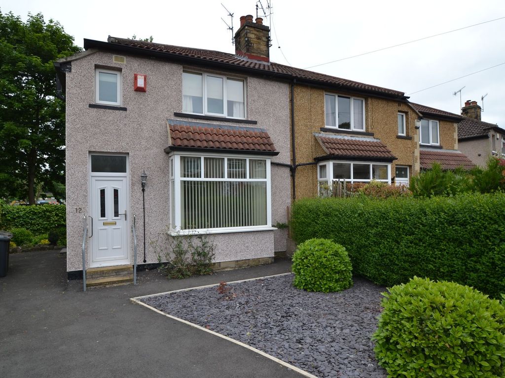 3 bed semidetached house for sale in Apperley Gardens, Apperley Bridge
