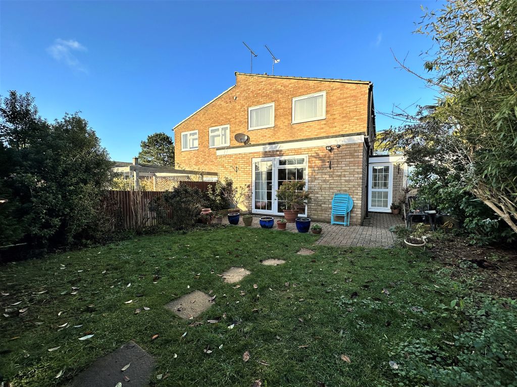 3 bed semidetached house for sale in Lonsdale Road, Stevenage SG1 Zoopla