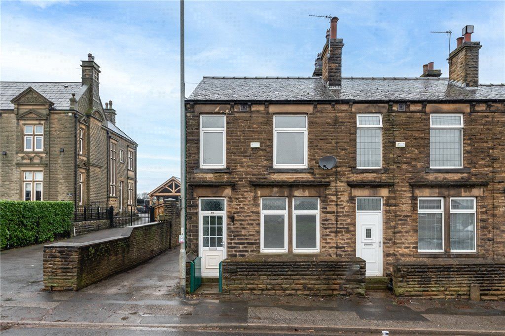 3 bed end terrace house for sale in Leeds Road, Dewsbury, West