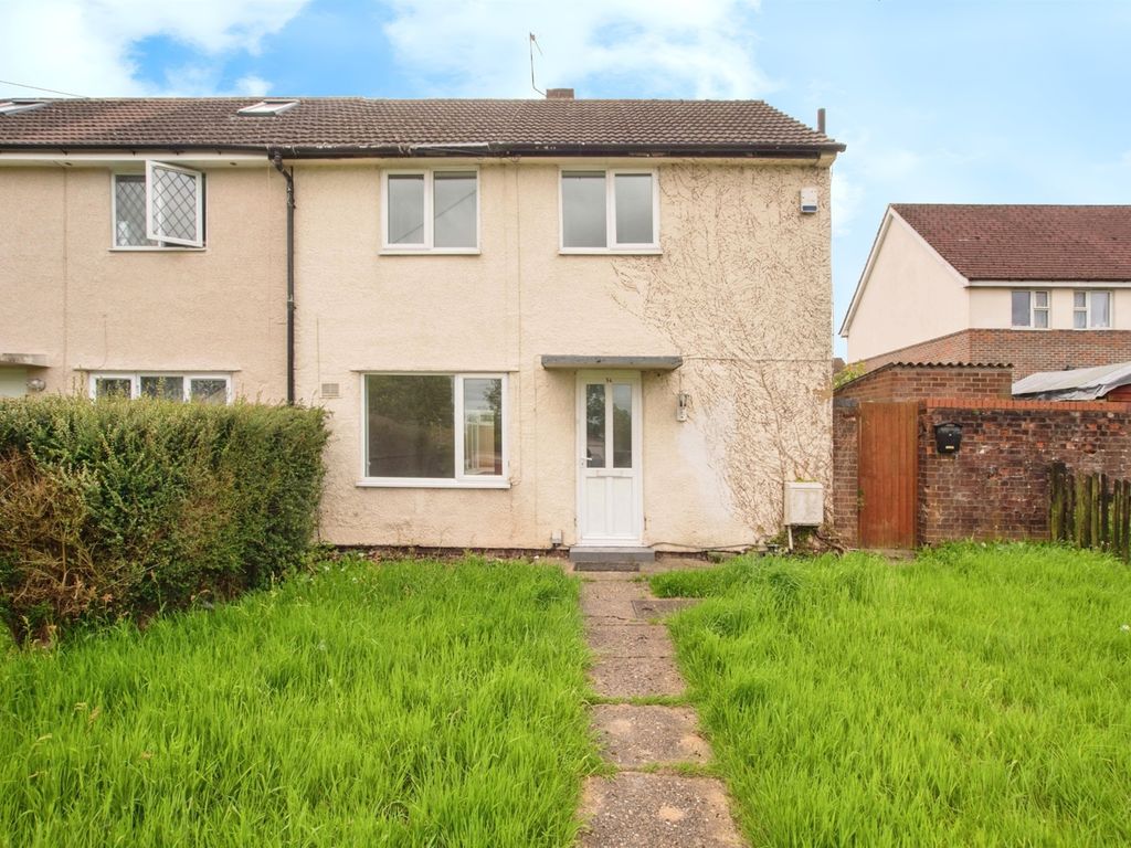 3 bed end terrace house for sale in Ritcroft Street, Hemel Hempstead
