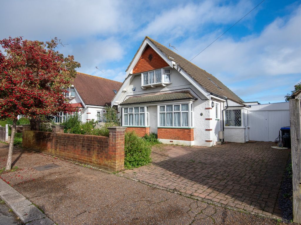 4 bed detached house for sale in Avenue, Broadwater, Worthing BN14, £575,000 Zoopla