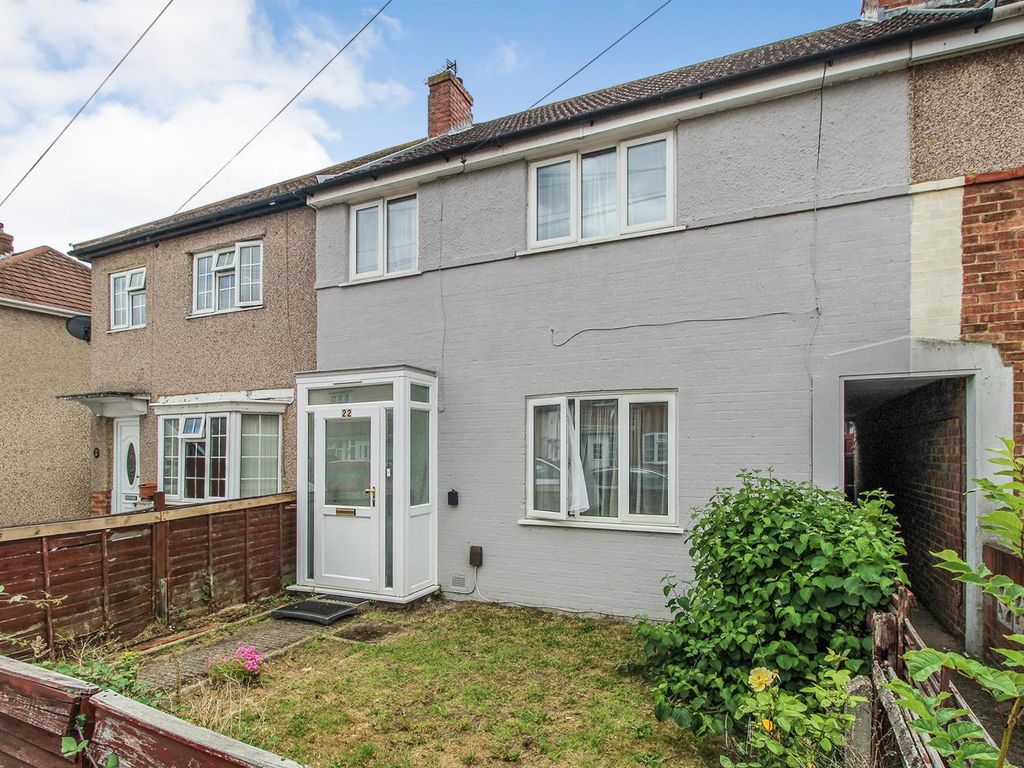 4 bed terraced house for sale in Maple Crescent, Slough SL2 Zoopla