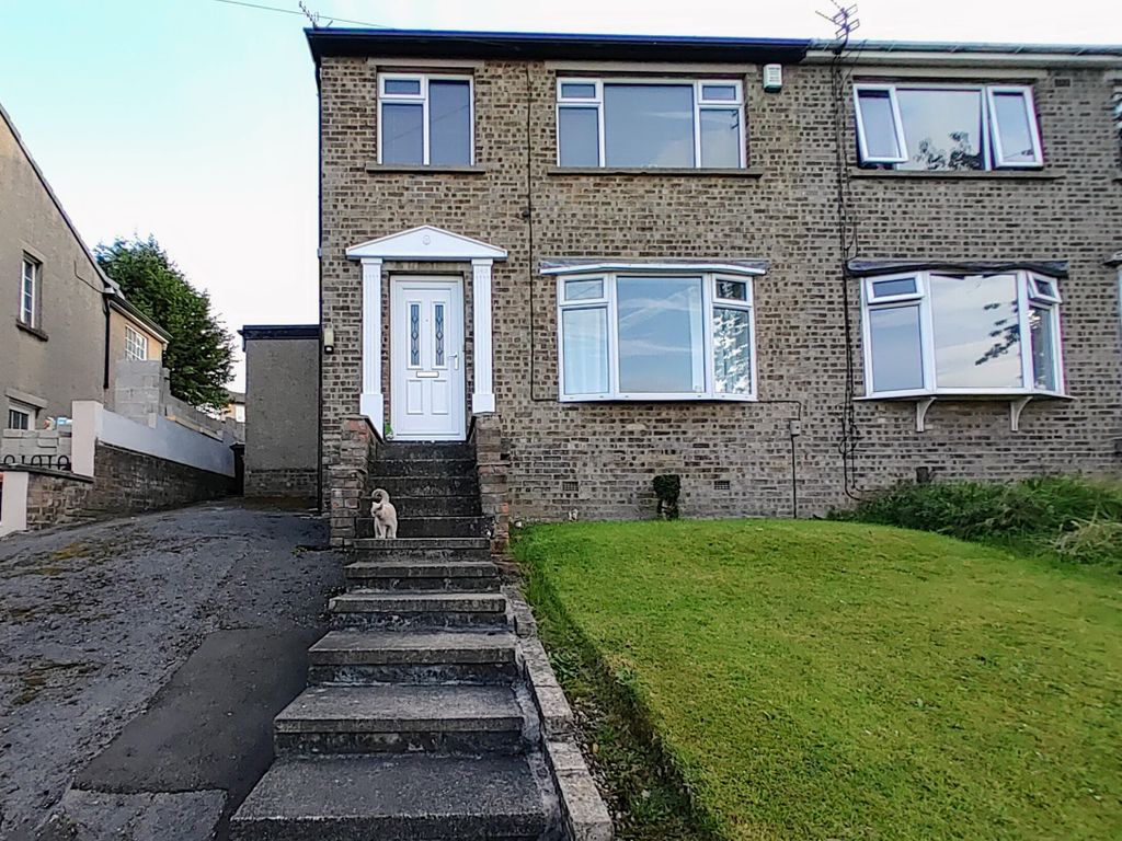 3 bed semidetached house for sale in Pasture Lane, Clayton, Bradford