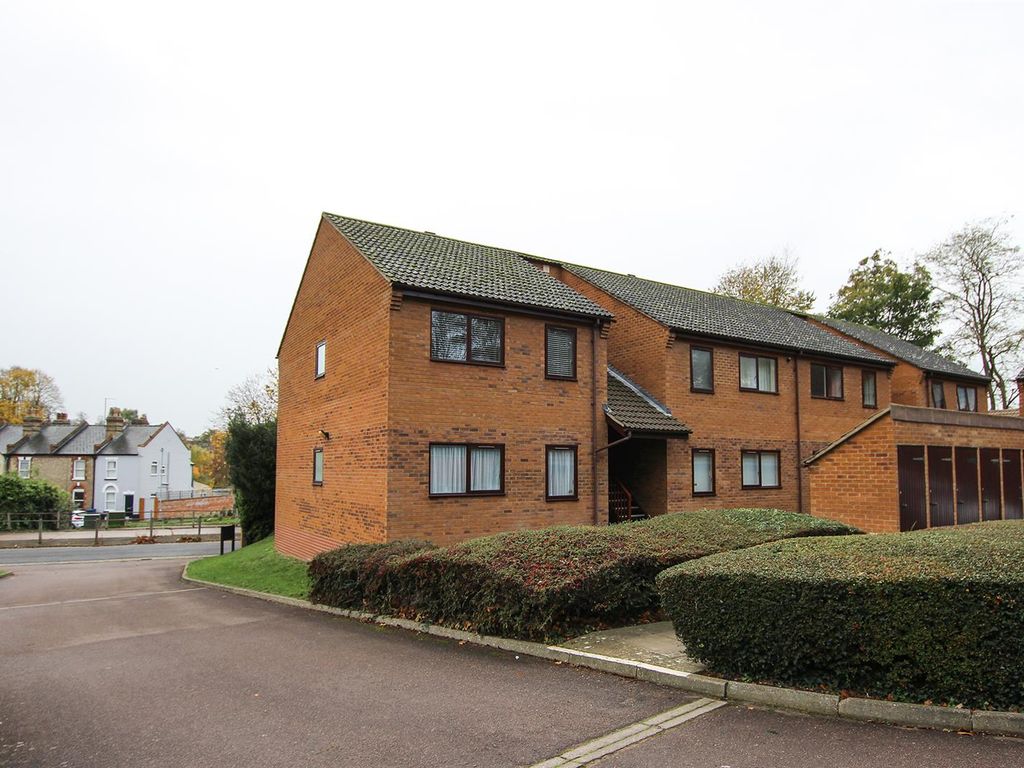 2 bed flat for sale in Rowley Drive, Newmarket CB8 Zoopla