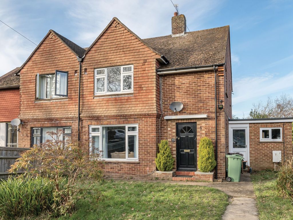 3 bed semidetached house for sale in Waterdown Road, Tunbridge Wells