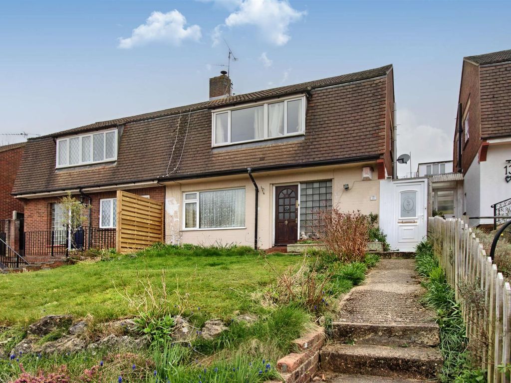 3 bed semidetached house for sale in Bannister Road, Penenden Heath