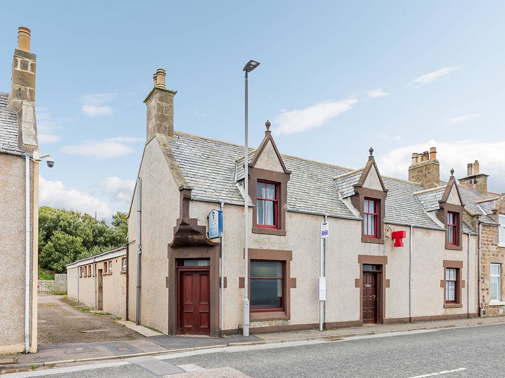 6 bed end terrace house for sale in Lennox Place, Portgordon, Buckie