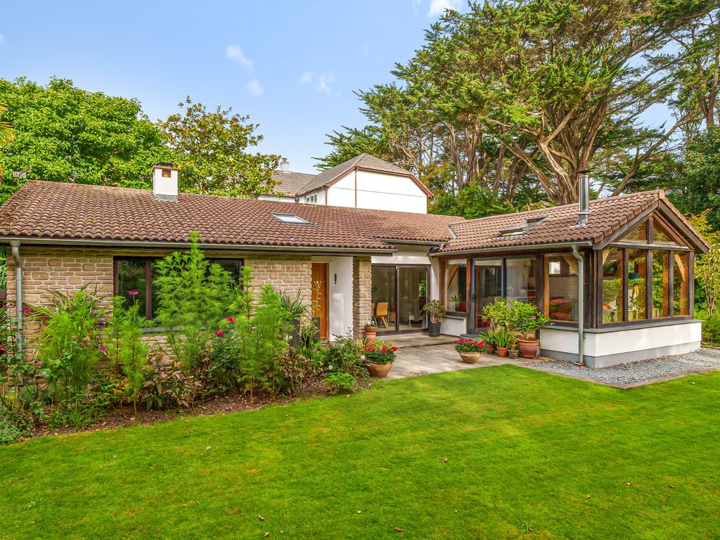 3 bed detached house for sale in Station Hill, Lelant, St. Ives TR26, £