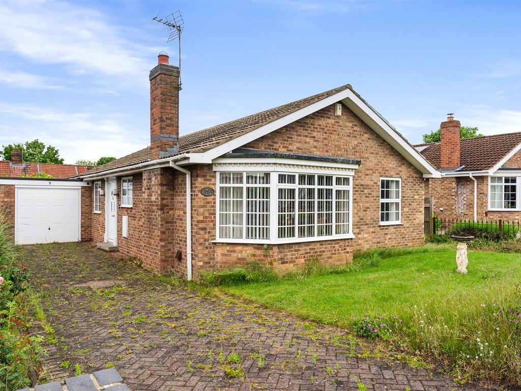 3 bed detached bungalow for sale in Littlefield Close, Nether Poppleton