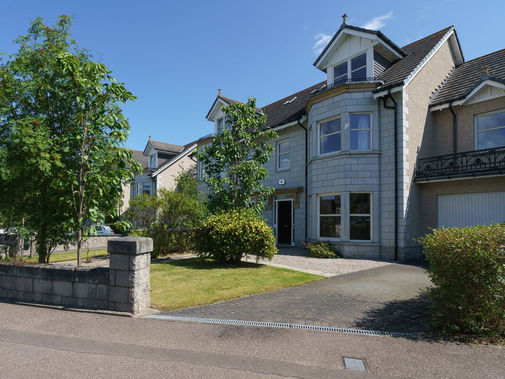 5 bed terraced house to rent in Polmuir Gardens, Aberdeen AB11 Zoopla