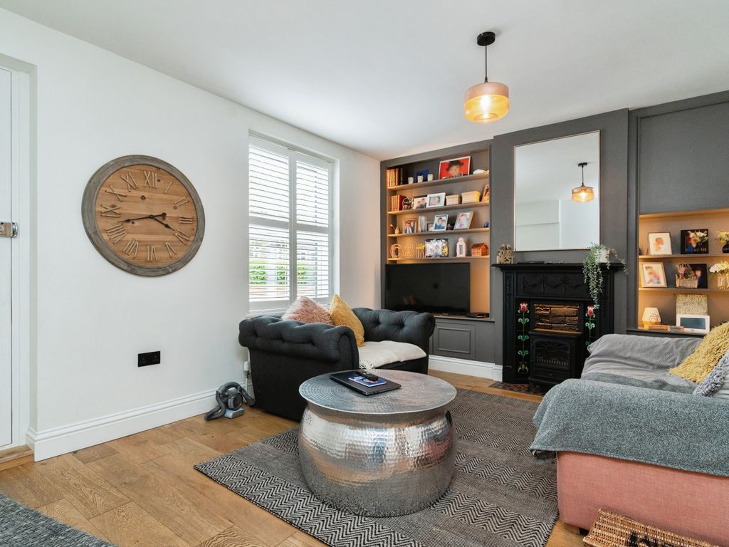 4 bed terraced house for sale in Stavordale Road, Carshalton SM5 Zoopla