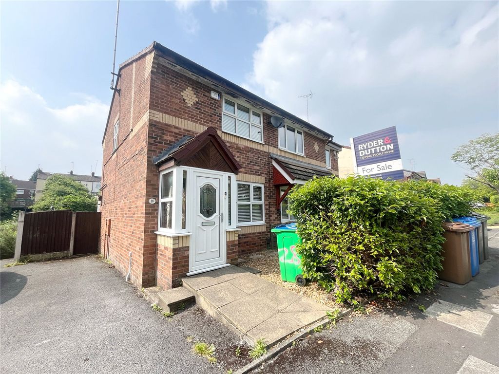 2 bed semidetached house for sale in Longmead Way, Middleton