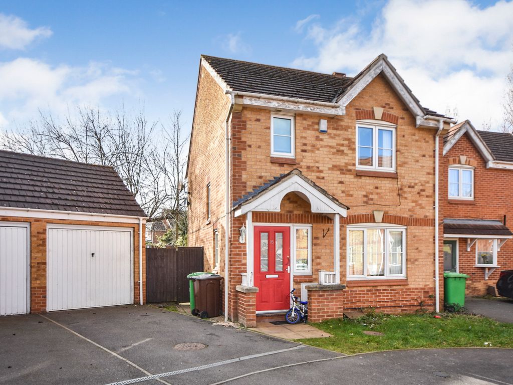 3 bed detached house for sale in The Poplars, Nottingham NG7 Zoopla