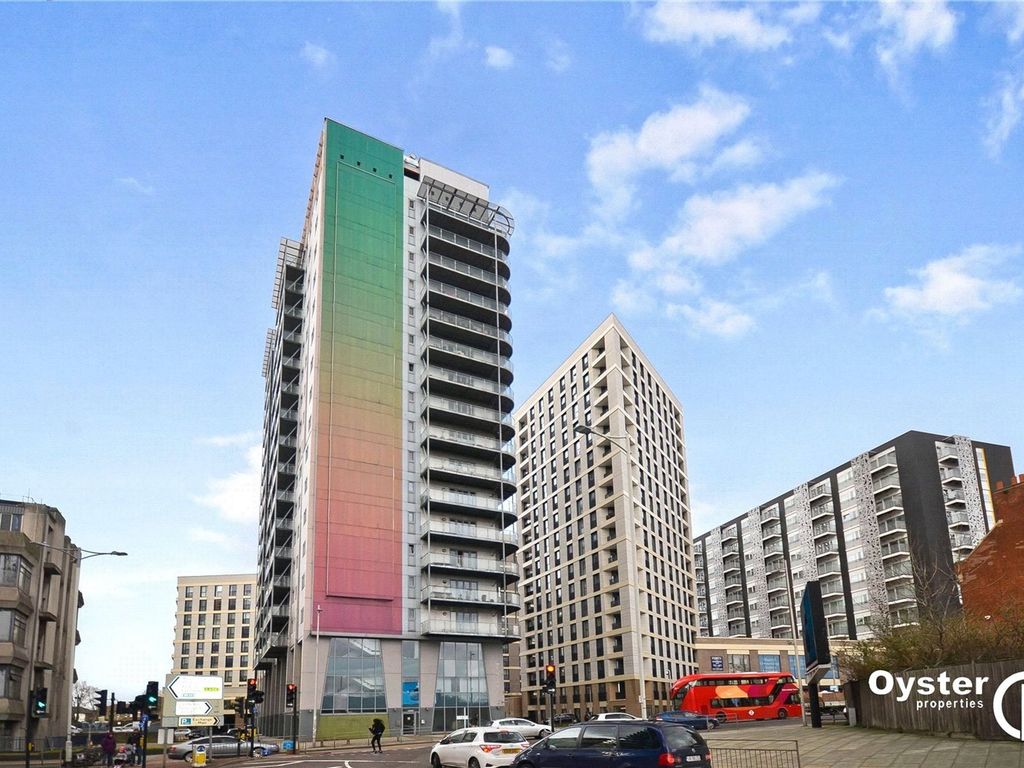 2 bed property to rent in Icon Building, Ilford Hill IG1 Zoopla
