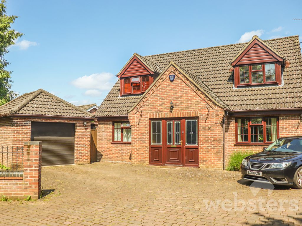 3 bed detached house for sale in White Farm Lane, Thorpe St. Andrew