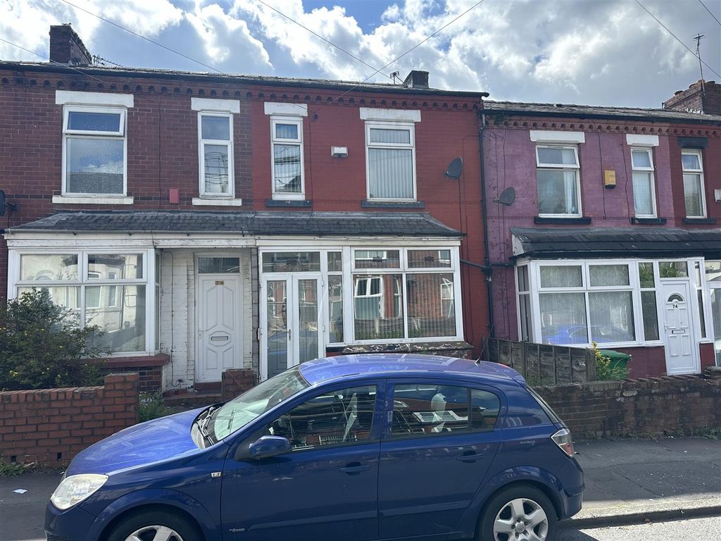 3 bed property for sale in Ashley Lane, Manchester M9, £179,995 Zoopla