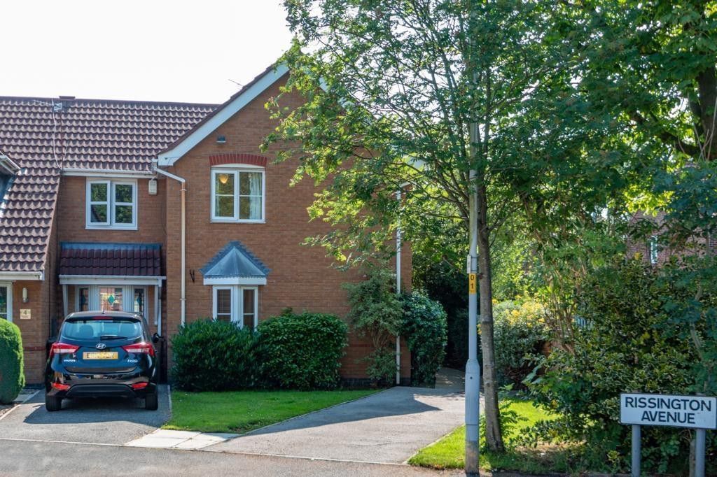 3 bed end terrace house to rent in Rissington Avenue, Baguley