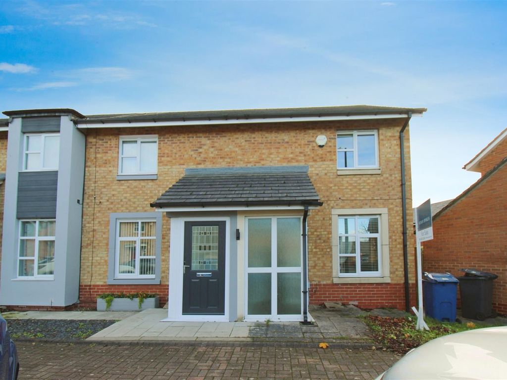 2 bed property for sale in Snowberry Grove, South Shields NE34, £
