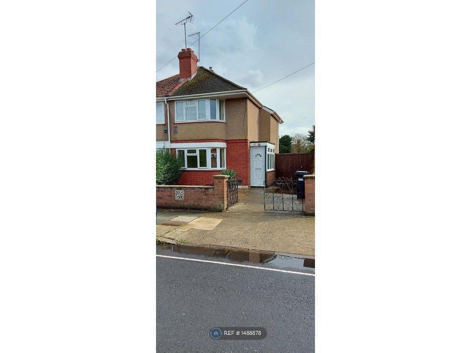 2 bed semidetached house to rent in Longford Avenue, Feltham TW14 Zoopla